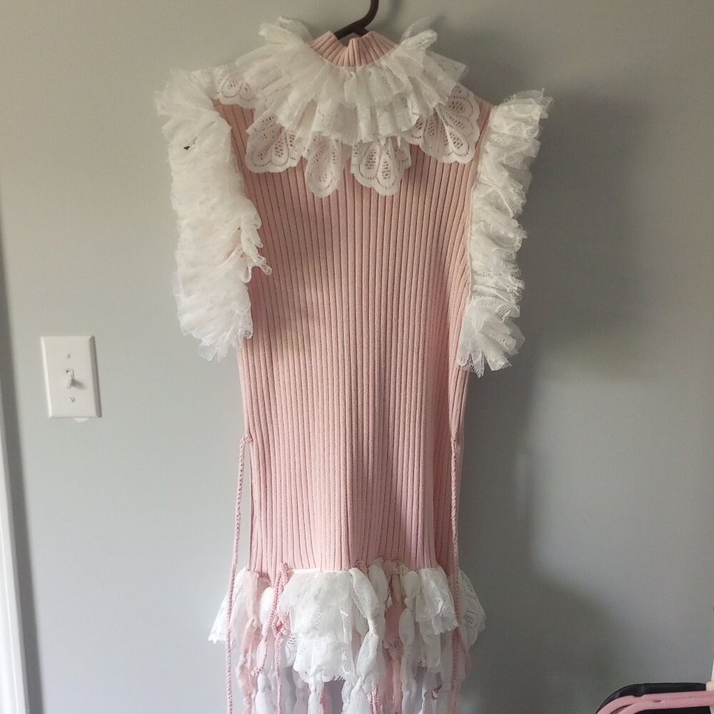 NEW Pink knit/tulle dress and crochet hat